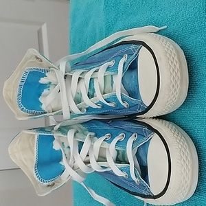 WOMEN CHUCK TAYLOR ALL STAR HI CONVERSE 7.5